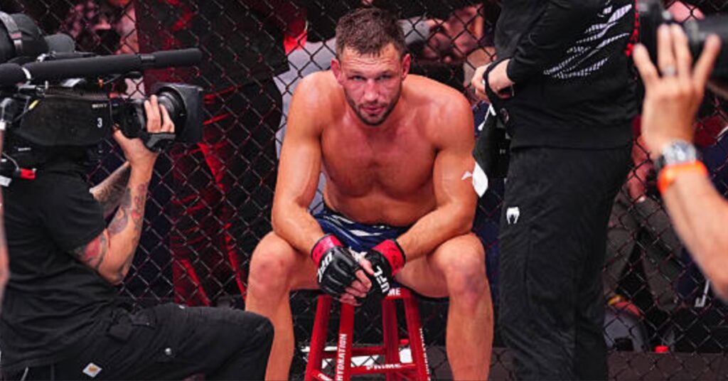 Brendan Allen Was Stunned By Reinier de Ridder Not Getting Off The Stool: "He has to live with that"