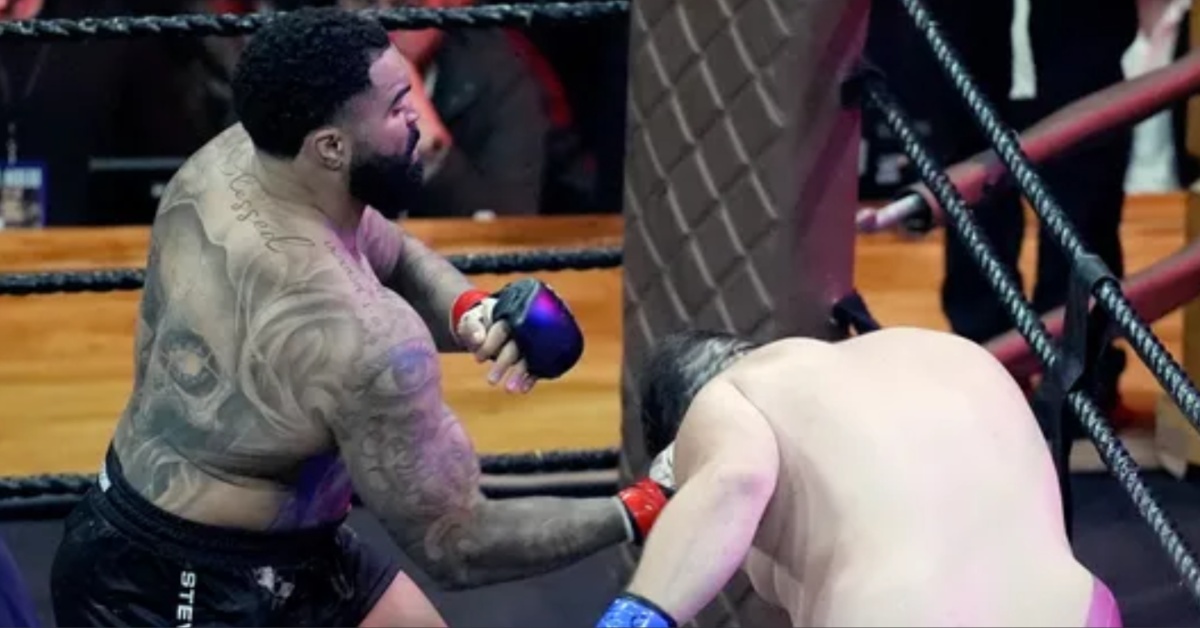 Gable Steveson Scores Vicious 15-Second KO in Dirty Boxing Debut – DBX 4 Highlights