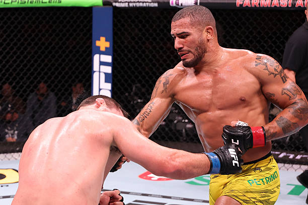 Violent KO Vitor Petrino Unbelievable Uppercut on Thomas Petersen – UFC Rio Highlights