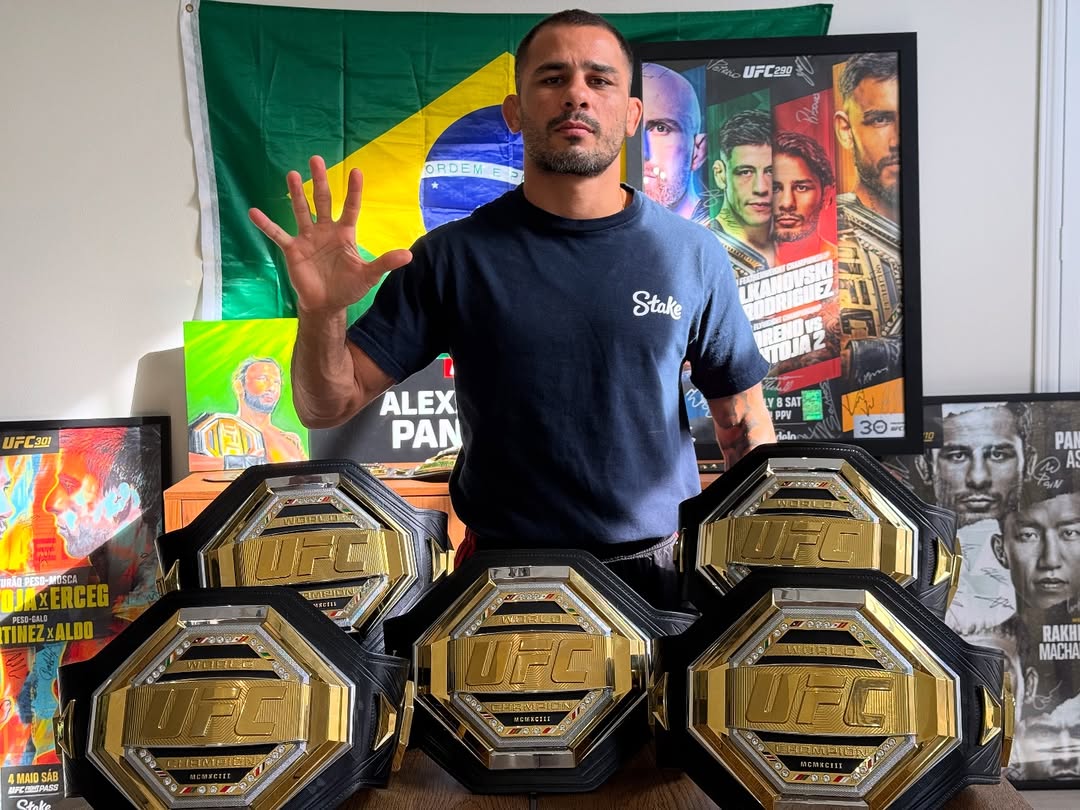 UFC 323 Odds: Bookmakers Predict Alexandre Pantoja Title Defense Victory