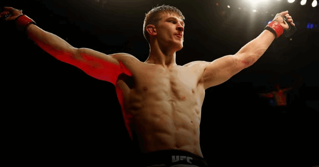 Arnold Allen Reportedly Booked Against Savage Finisher At UFC 324 On Jan 24