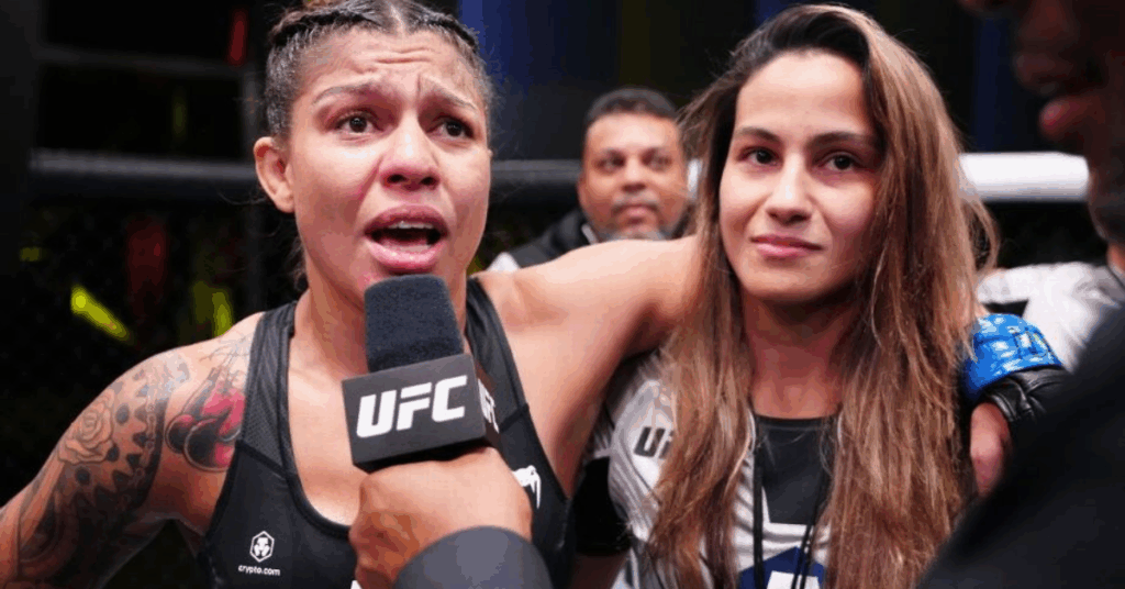 Mayra Bueno Silva and Gloria de Paula