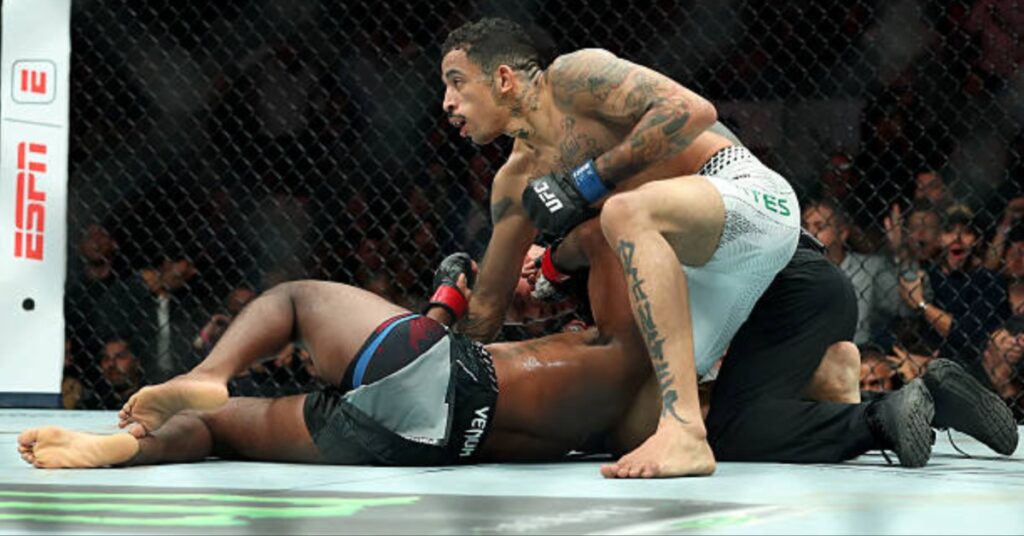 Leon Edwards vs. Carlos Prates - UFC 322 Highlights