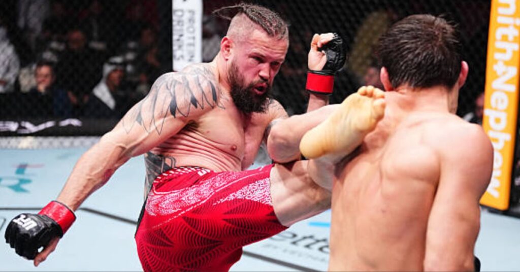 Saygid Izagakhmaev vs. Nicolas Dalby - UFC Qatar Highlights