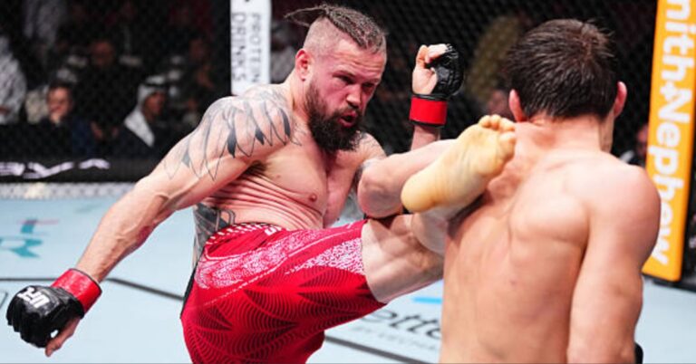 Saygid Izagakhmaev vs. Nicolas Dalby - UFC Qatar Highlights