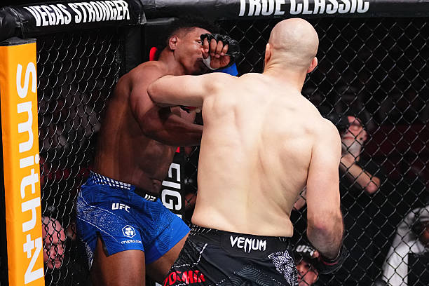 No Time Wasted Volkan Oezdemir Knocks Out Alonzo Menifield In Round 1 – UFC Qatar Highlights