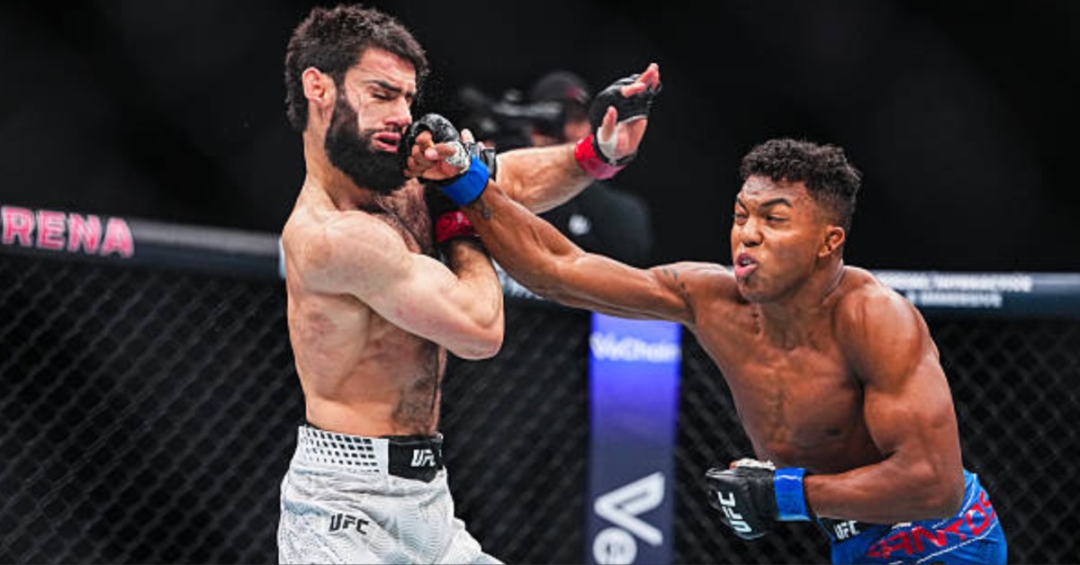Mairon Santos Finishes Muhammad Naimov with One-Hit KO – UFC 323 Highlights