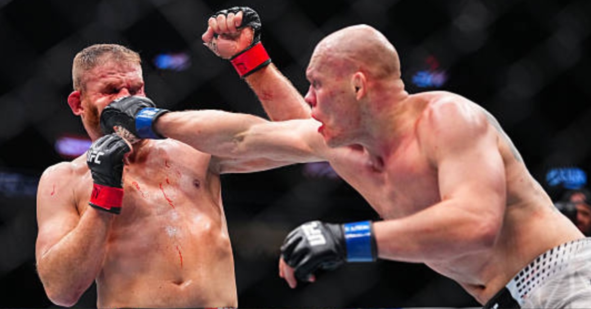 Jan Błachowicz and Bogdan Guskov Fight to a Majority Draw – UFC 323 Highlights