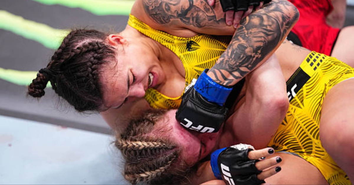 Luana Santos Dominates Melissa Croden to Earn 10th Career Win – UFC Vegas 112 Highlights Luana Santos Dominates Melissa Croden to Earn 10th Career Win – UFC Vegas 112 Highlights