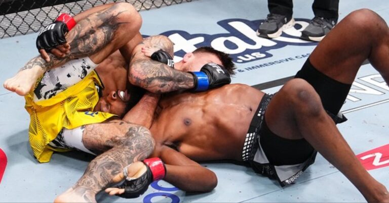 Neil Magny vs. Yaroslav Amosov - UFC Vegas 112 Highlights