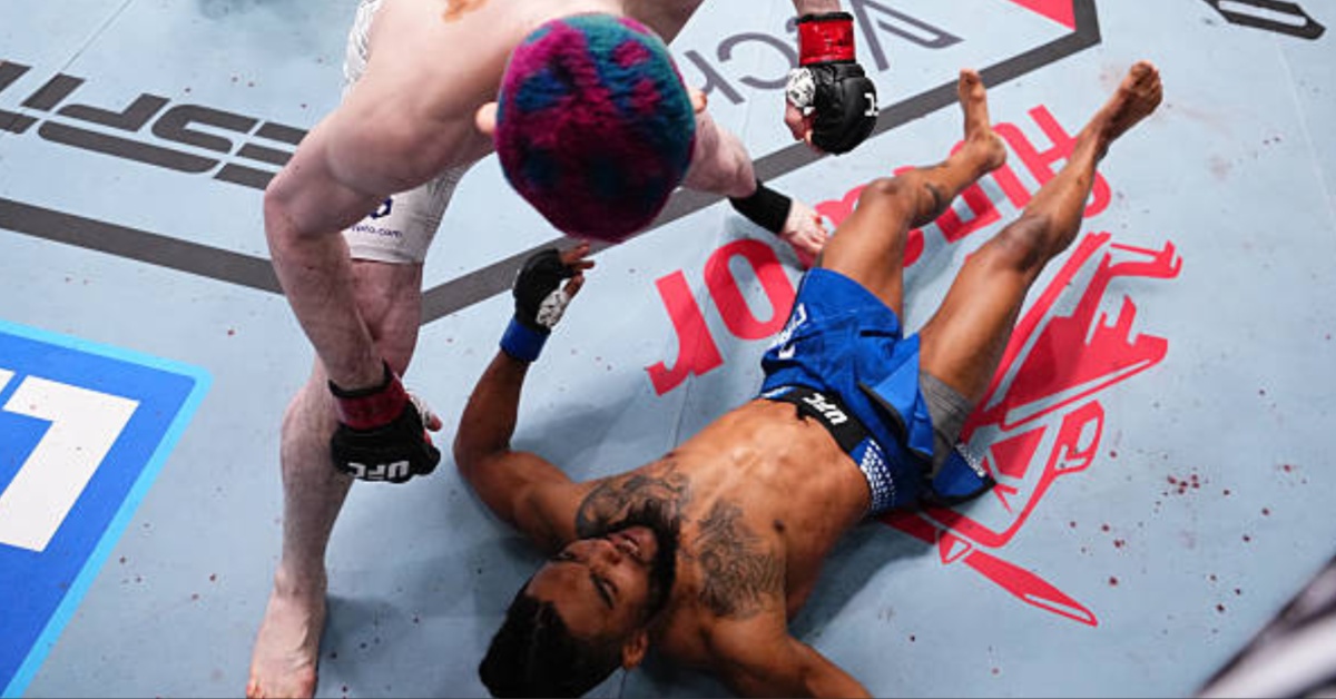 Melquizael Costa KOs Morgan Charrière with Vicious 73-Second Head Kick – UFC Vegas 112 Highlights