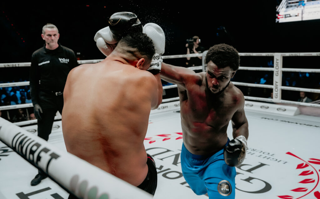 Donegi Abena vs. Tarik