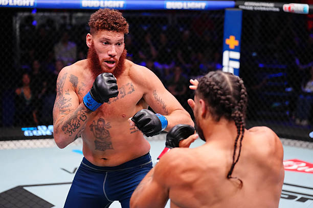 Darion Abbey vs Donte Johnson on Contender Series