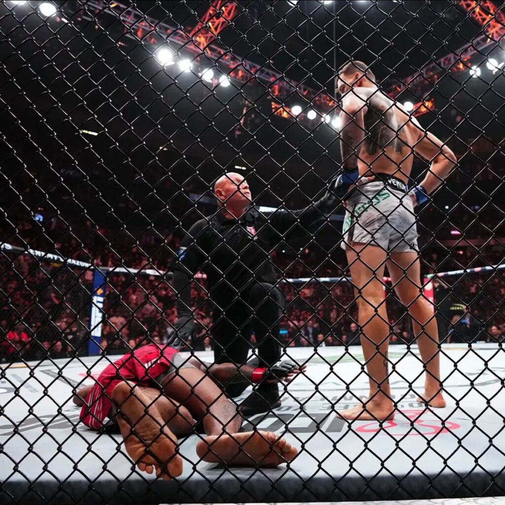 Mauricio Ruffy's Spinning Wheel Kick Over King Green