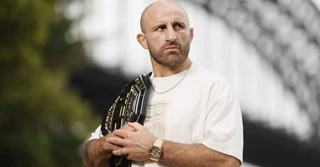 Alexander Volkanovski Embraces UFC 325 Rematch Despite Questions Over Legacy