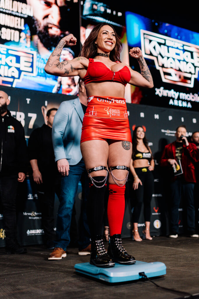 Jade Mason Wang x Crystal Pittman no BKFC