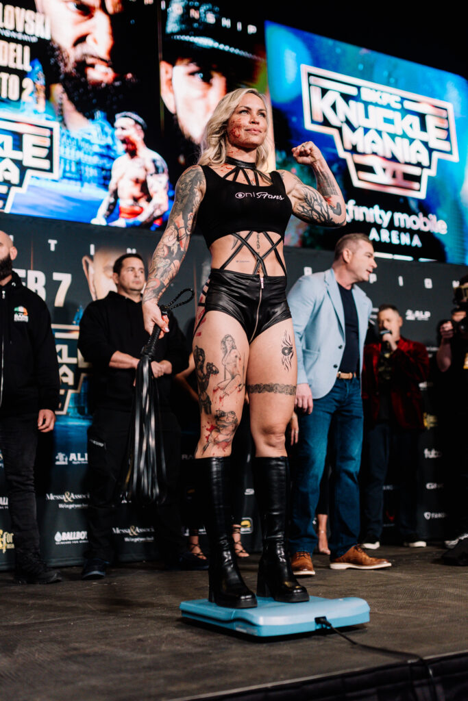 Jade Mason Wang x Crystal Pittman no BKFC