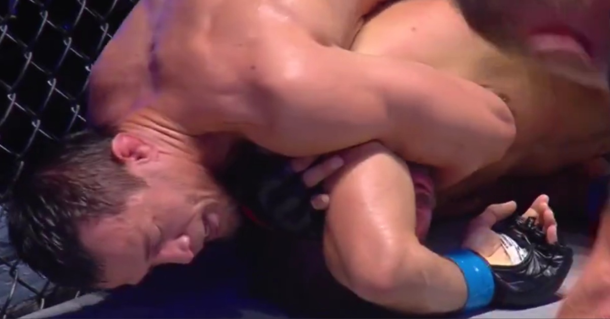 Usman Nurmagomedov Chokes Alfie Davis Unconscious to Retain Lightweight Belt – PFL Dubai Highlights