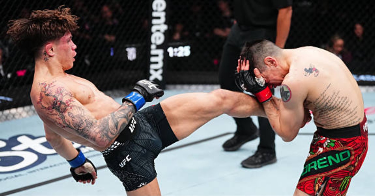 Lone’er Kavanagh Lights Up the Octagon, Batters Brandon Moreno in Show-Stealing Win – UFC Mexico Highlights