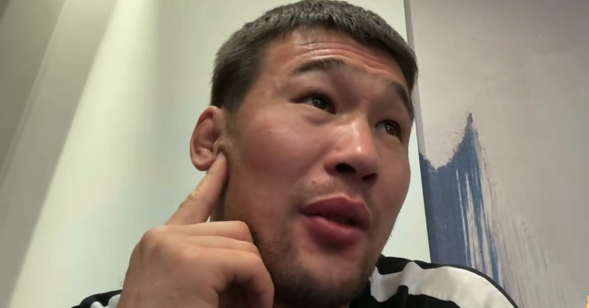 Shavkat Rakhmonov Reinjures Knee, Out Even Longer Than Expected