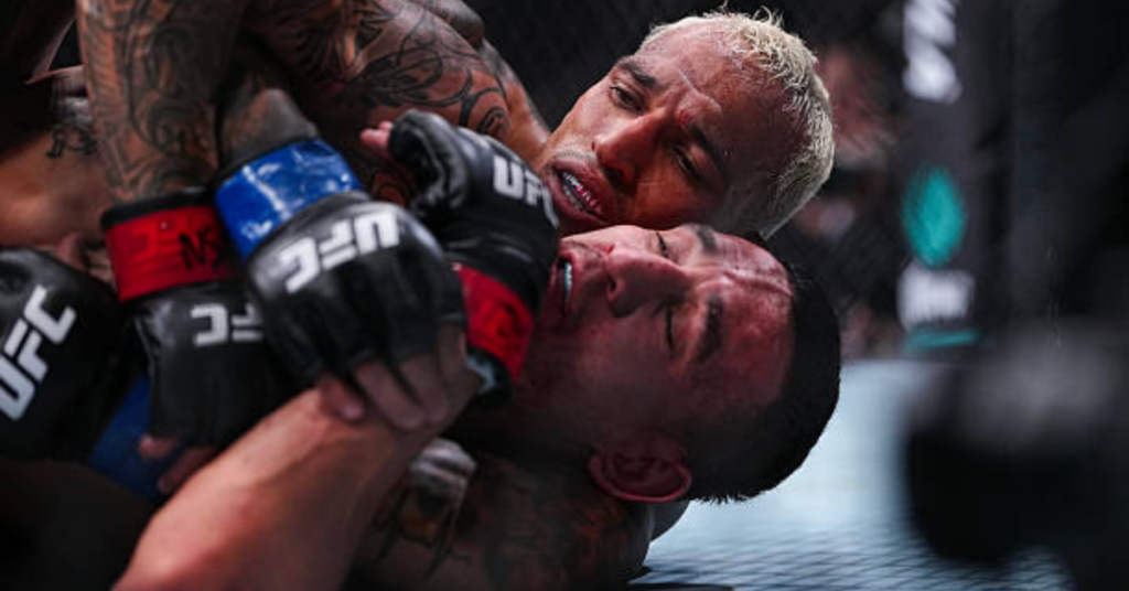 Charles Oliveira Claps Back At ‘Boring Fight’ Claims: ‘That’s Jealousy’