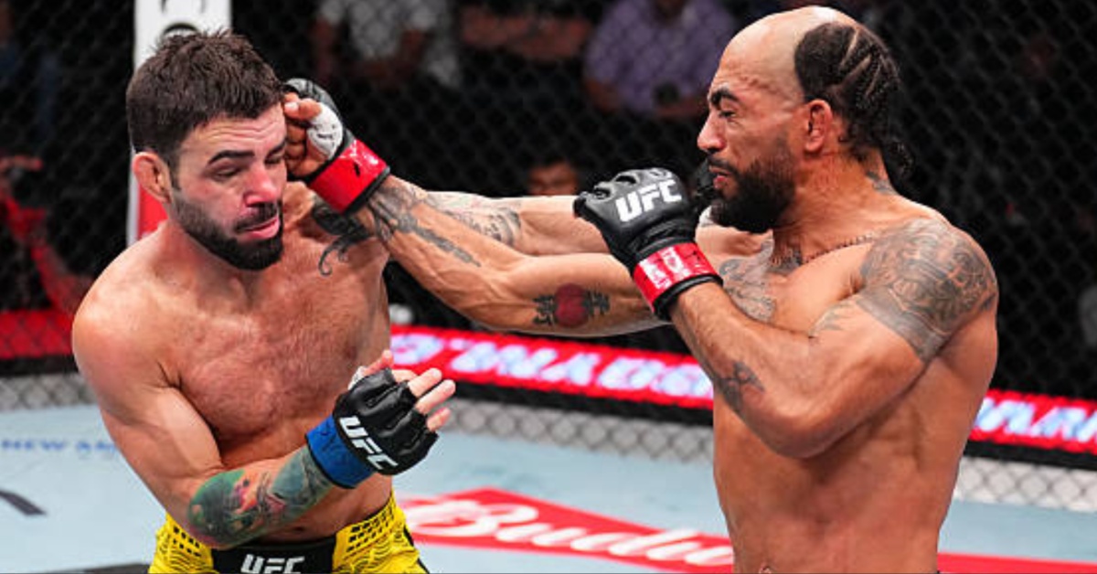 Charles Johnson Slugs His Way to Razor-Close Split Decision Win – UFC Vegas 114 Highlights