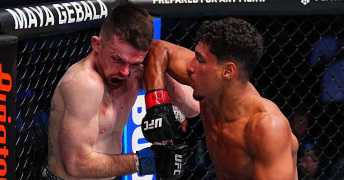 Marwan Rahiki Breaks Harry Hardwick’s Jaw in Chaotic Brawl – UFC Vegas 114 Highlights