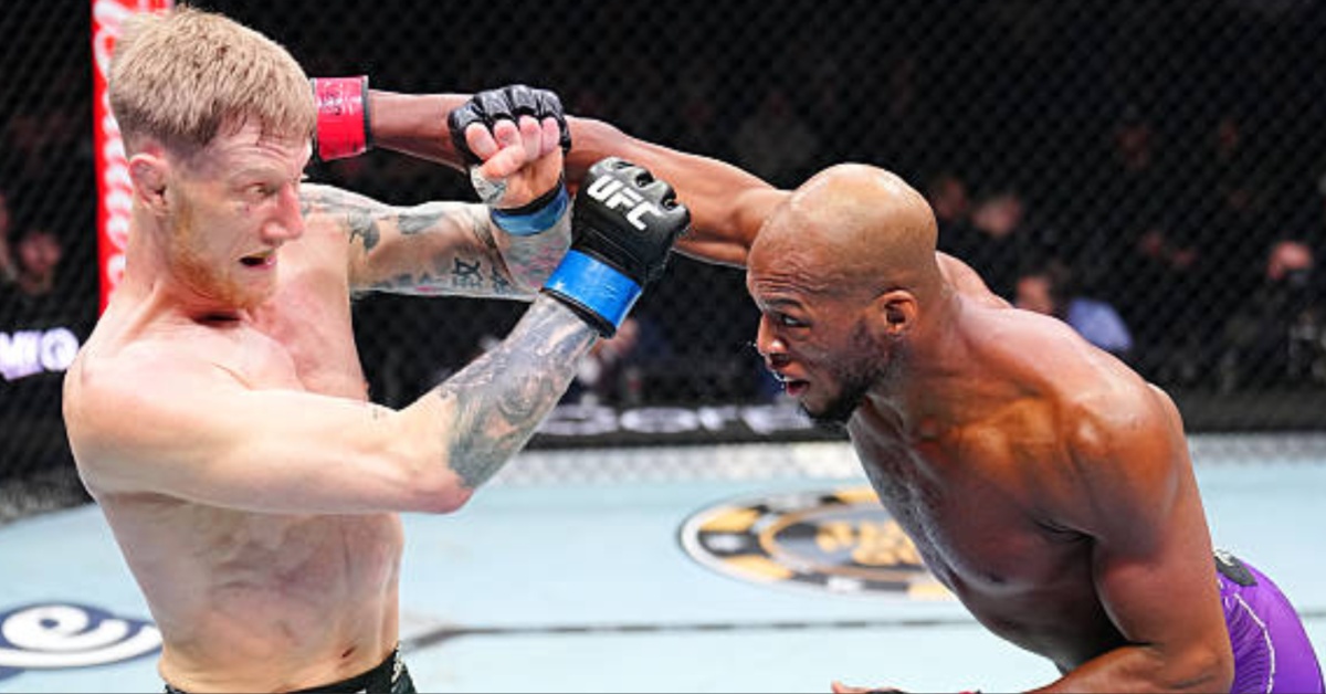 Michael ‘Venom’ Page Serves Up Lackluster Performance Against Sam Patterson – UFC London Highlights