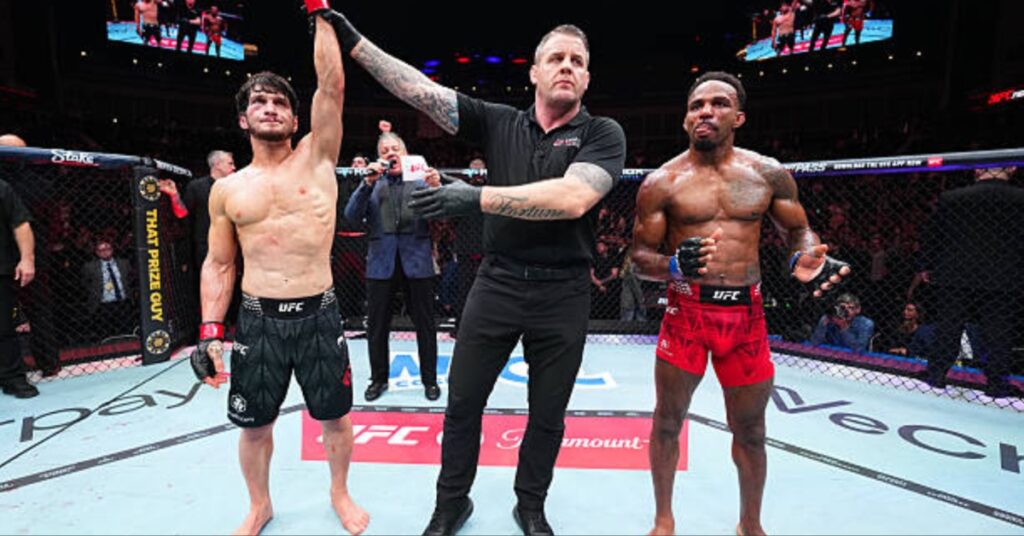 Movsar Evloev supera perda de pontos e derrota Leron Murphy - Destaques do UFC Londres