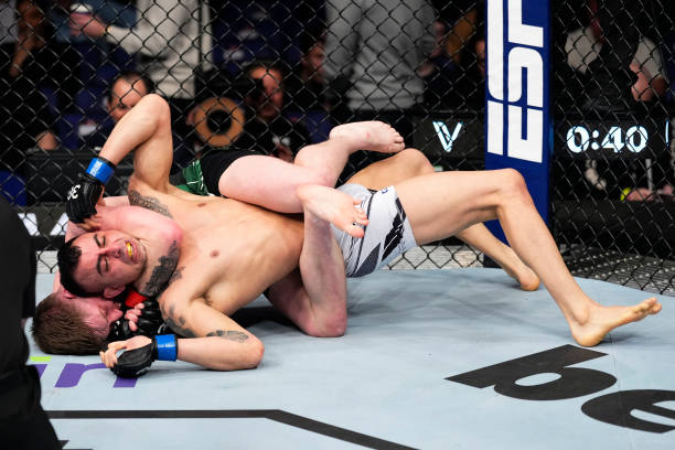 Jack Shore Submits Makwan Amirkhani