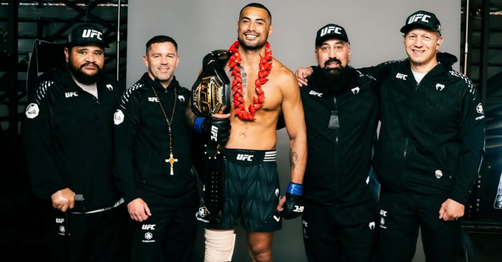 Carlos Ulberg Eyes Rapid Comeback After UFC 327 Knee Injury