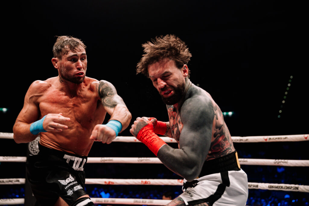 Darren Till Knocks Out Aaron Chalmers in BKFC Debut at BKFC 90