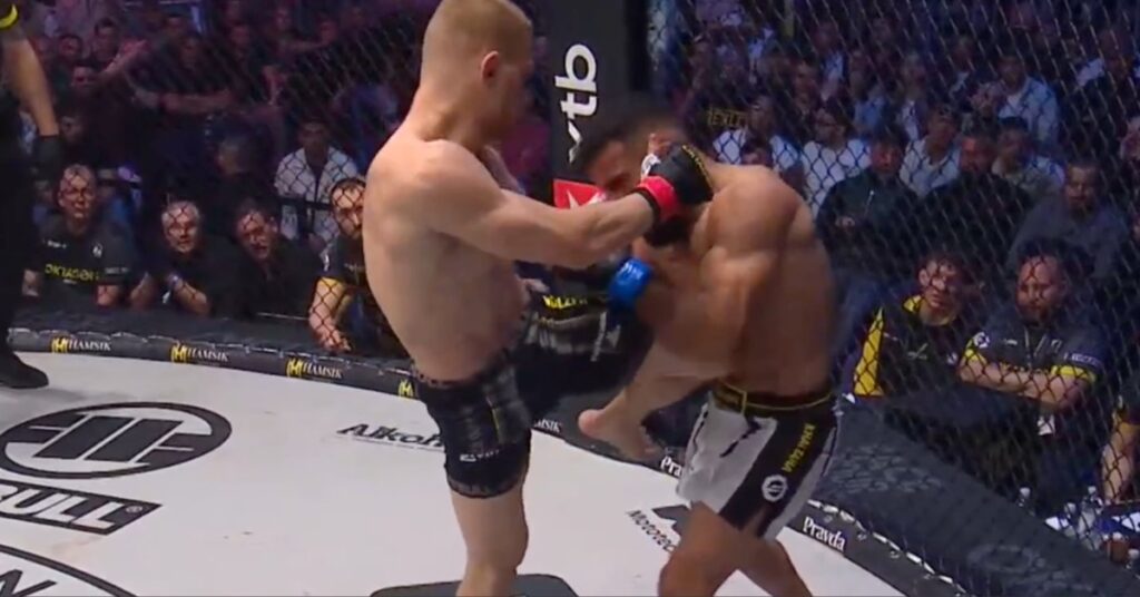 Max Holzer Stops Khalid Taha in First Round with Brutal Knee to the Body - Oktagon 88 Highlights