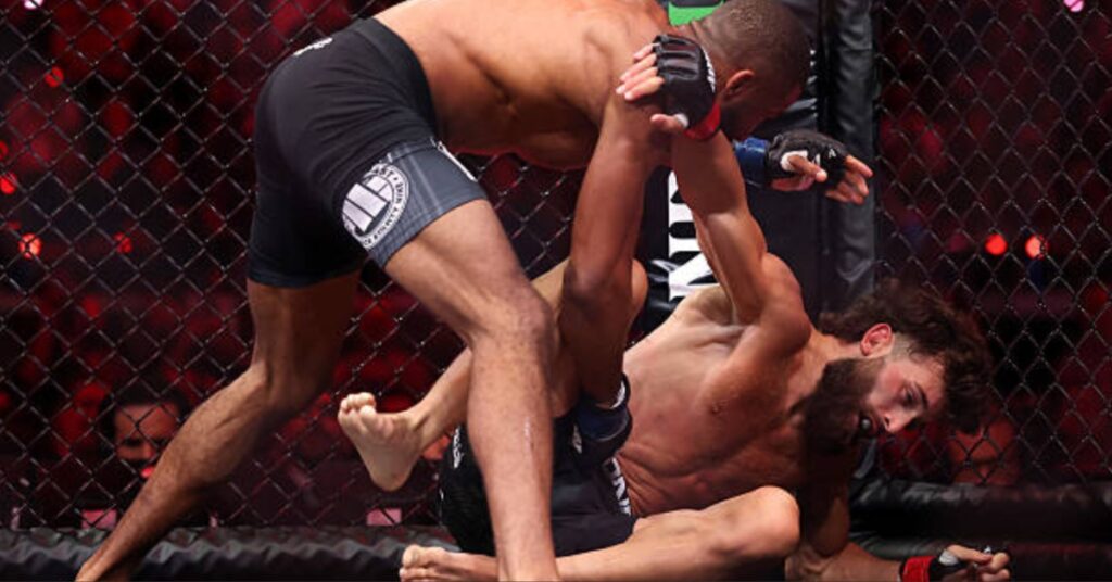 Salahdine Parnasse Blasts Through Kenneth Cross with Brutal Body Shot Knockout - Rousey vs. Carano Highlights