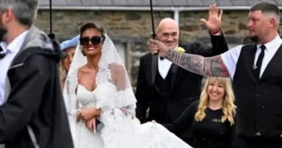 Police called to Tyson Fury's 16-Year-Old Daughter's Wedding - One Arrest