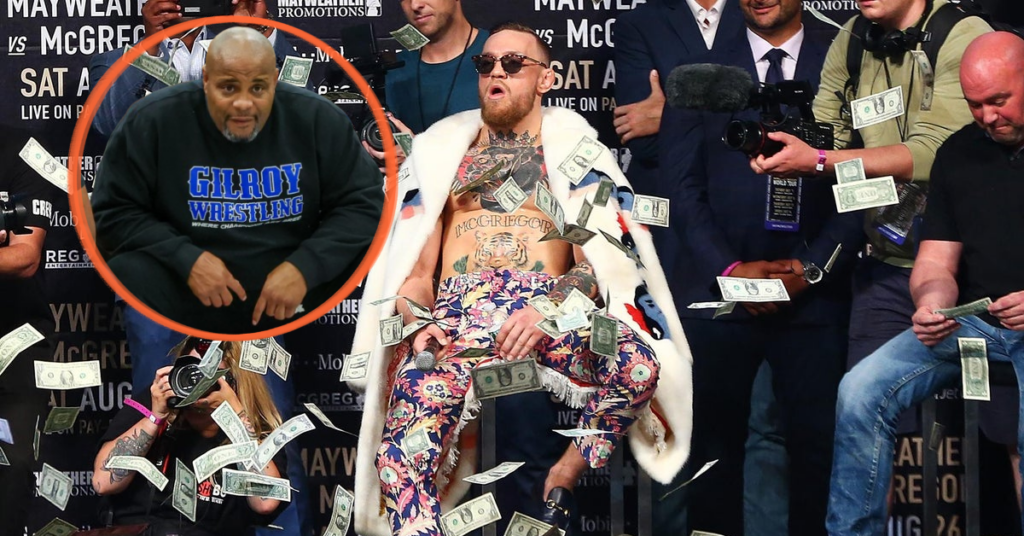 Daniel Cormier, Conor McGregor