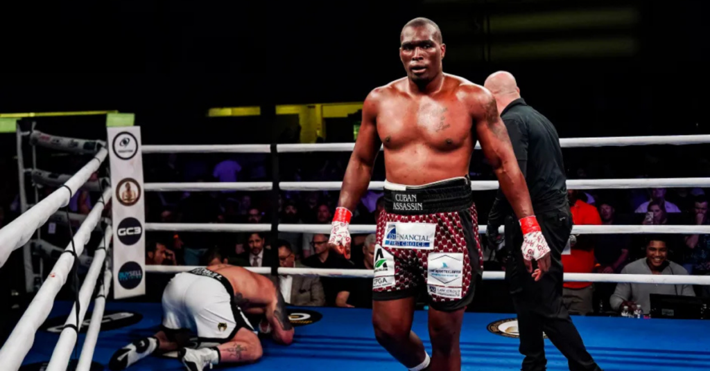 video Gustavo Trujillo Sleeps Lucas Browne With Round 1 Right Hand at BKB 48