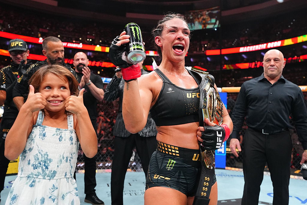 Mackenzie Dern title belt ufc 330
